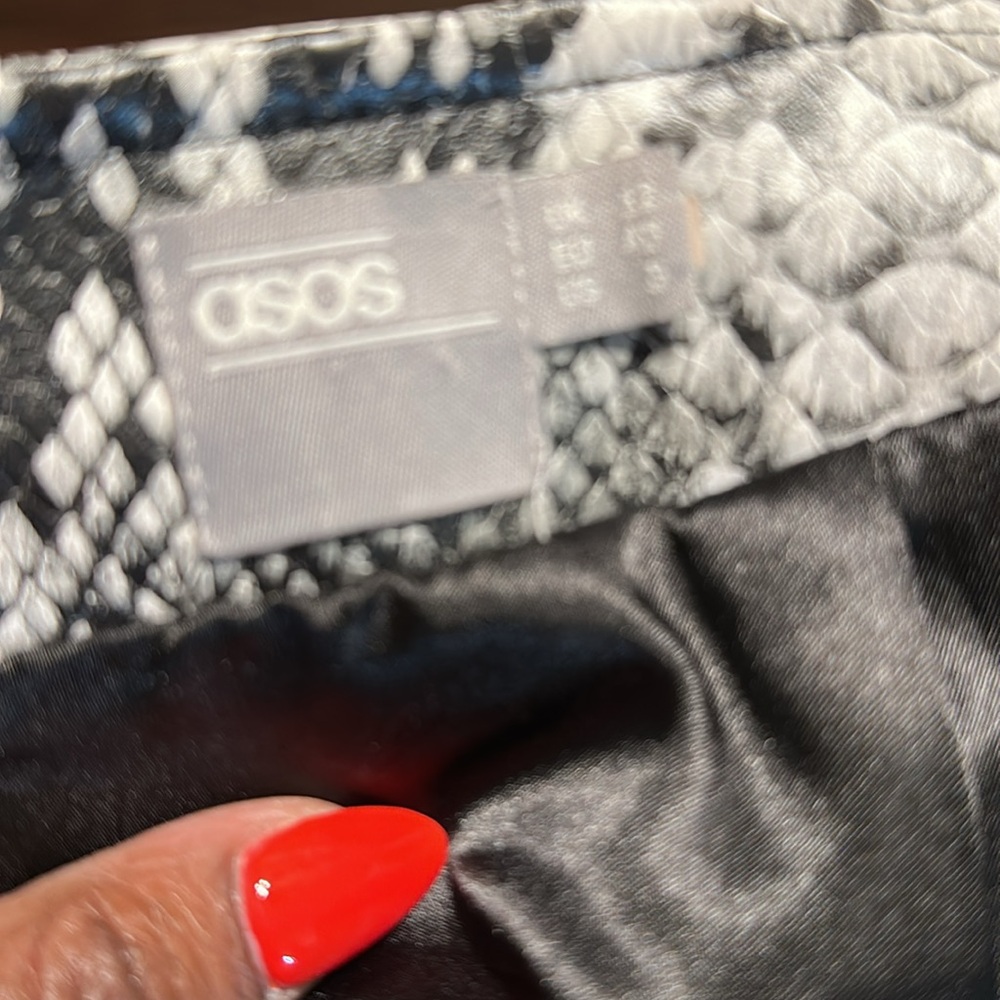 ASOS mini skirt - Picture 6 of 12
